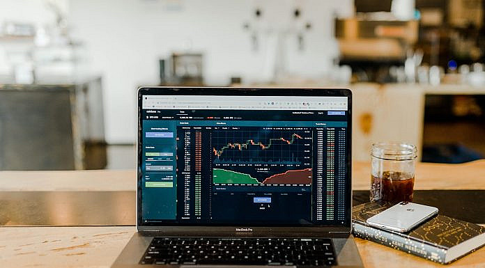 Fonds: eine Einführung turned-on MacBook Pro